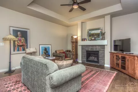 60363 Hedgewood Ln, Bend, OR 97702 photo 12