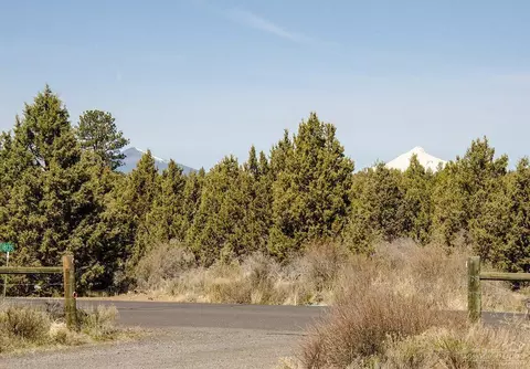 18135 4th Ave, Bend, OR 97703 photo 1