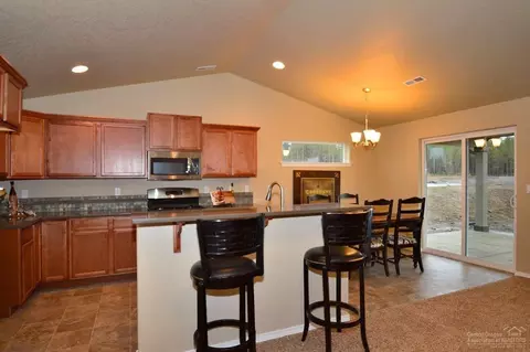21379 NEagle Crossing Ave, Bend, OR 97701 photo 9