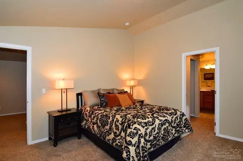 21379 NEagle Crossing Ave, Bend, OR 97701 photo 14