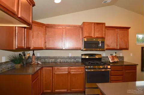 21379 NEagle Crossing Ave, Bend, OR 97701 photo 8