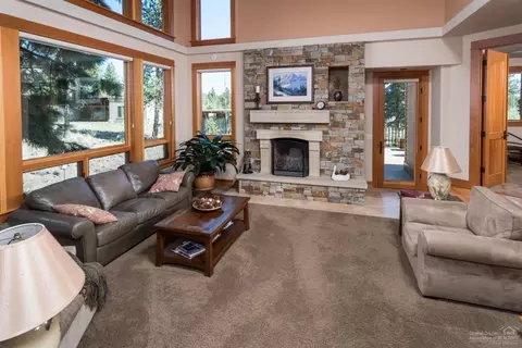 2912 NW Celilo, Bend, OR 97703 photo 5