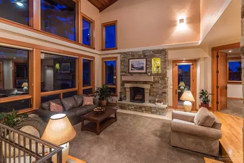 2912 NW Celilo, Bend, OR 97703 photo 7