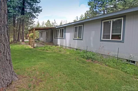15854 Twin Dr, La Pine, OR 97739 photo 3
