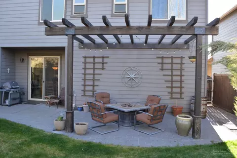 63113 Dakota Dr, Bend, OR 97701 photo 6