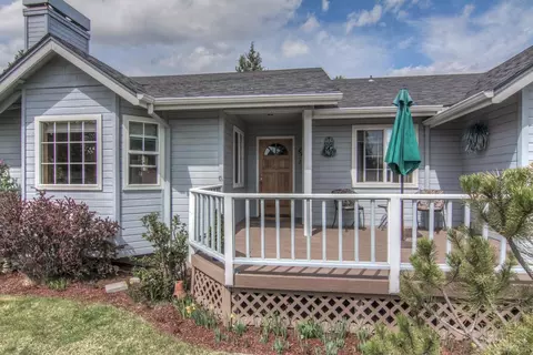 64771 Saros, Bend, OR 97701 photo 3