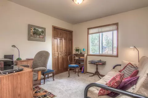 64771 Saros, Bend, OR 97701 photo 17
