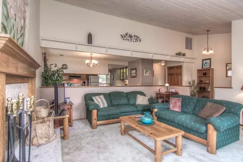 64771 Saros, Bend, OR 97701 photo 5