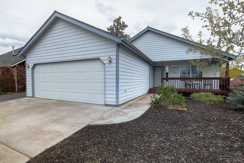 704 NE Mason Rd, Bend, OR 97701 photo 2