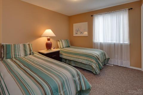 704 NE Mason Rd, Bend, OR 97701 photo 20