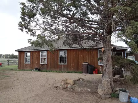 64935 Half Mile Ln, Bend, OR 97701 photo 3