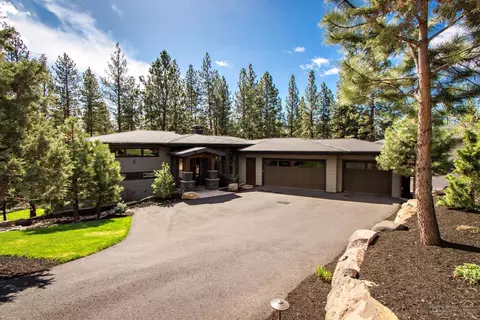 2855 NW Perlette Ln, Bend, OR 97703 photo 1