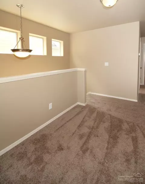 62004 Quail Run Pl, Bend, OR 97701 photo 9