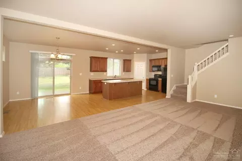 62004 Quail Run Pl, Bend, OR 97701 photo 3