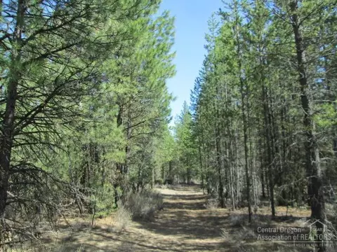 51990 Mesquite Ct, La Pine, OR 97739 photo 7