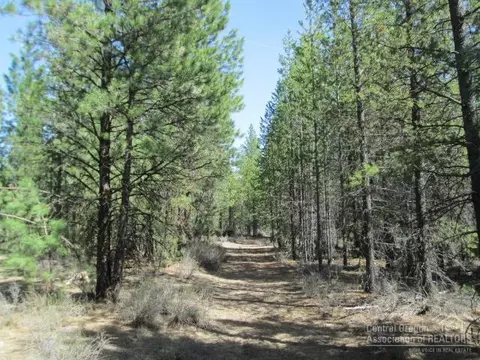 51990 Mesquite Ct, La Pine, OR 97739 photo 10