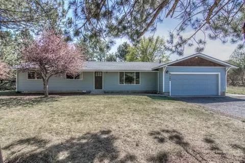 21309 Keyte Rd, Bend, OR 97701 photo 1