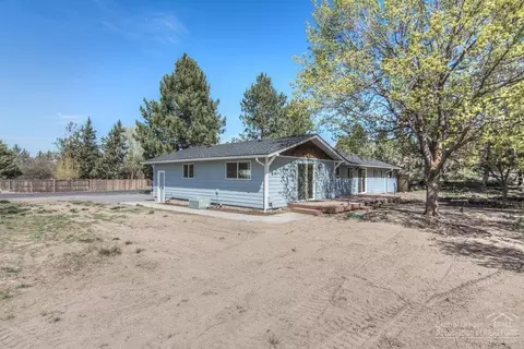 21309 Keyte Rd, Bend, OR 97701 photo 24