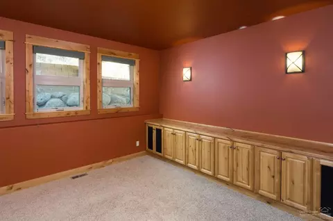 652 NW Powell Butte Loop, Bend, OR 97701 photo 8