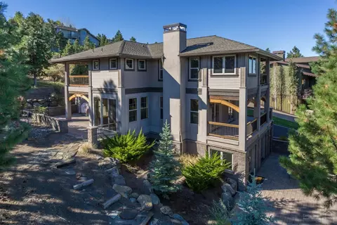 652 NW Powell Butte Loop, Bend, OR 97701 photo 1