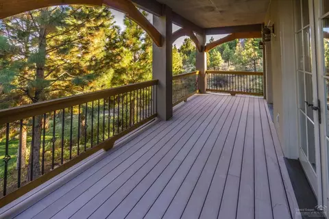 652 NW Powell Butte Loop, Bend, OR 97701 photo 13