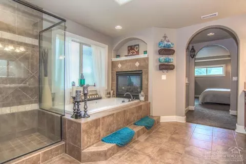 20090 Stonegate Dr, Bend, OR 97702 photo 16