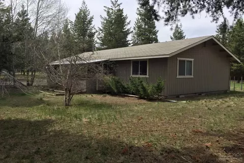 15920 Frances Ln, La Pine, OR 97739 photo 1