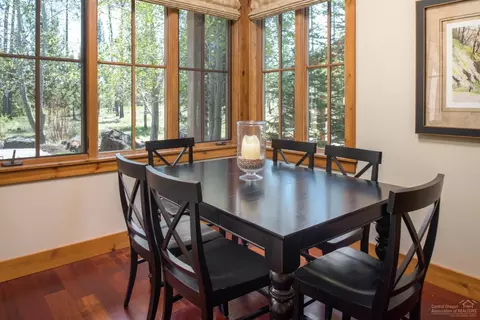17443 Canoe Camp Dr, Bend, OR 97707 photo 9
