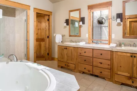 17443 Canoe Camp Dr, Bend, OR 97707 photo 12