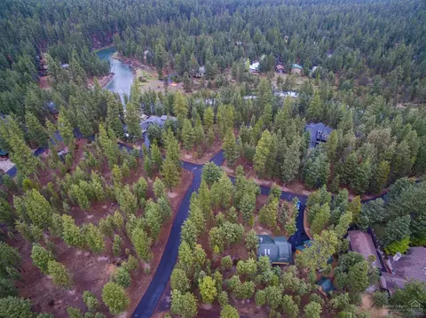 53505 Wildriver Way, La Pine, OR 97739 photo 23