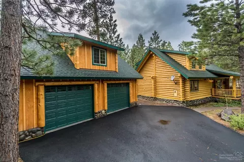 53505 Wildriver Way, La Pine, OR 97739 photo 2