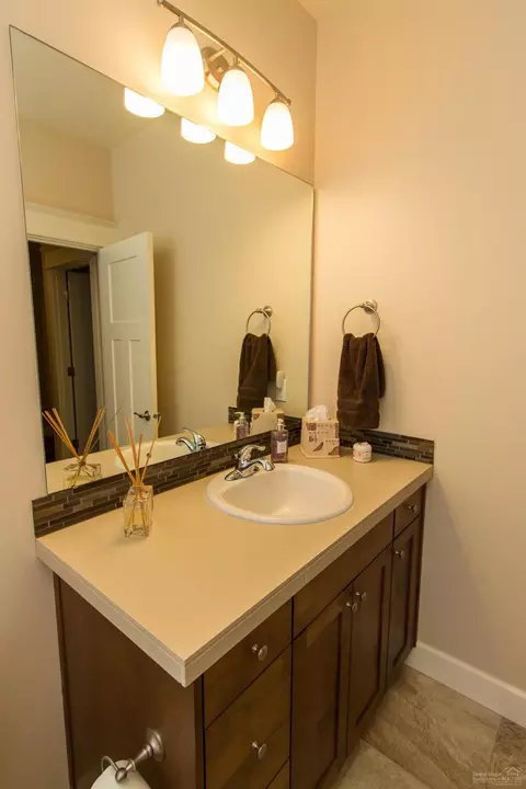 61081 SE Ruby Peak Ln, Bend, OR 97702 photo 6