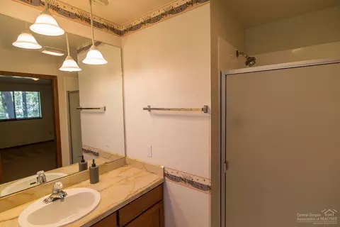 20745 Blacksmith Cir, Bend, OR 97702 photo 15