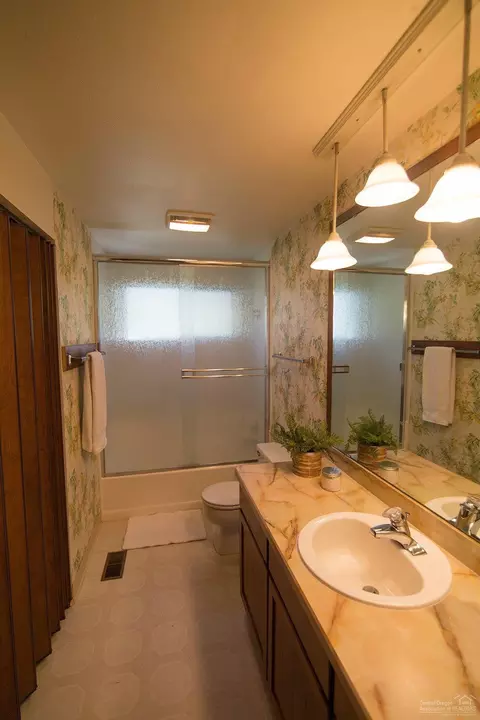 20745 Blacksmith Cir, Bend, OR 97702 photo 10