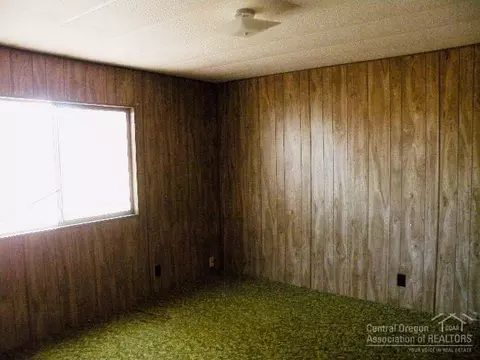 53719 Bridge Dr, La Pine, OR 97739 photo 5