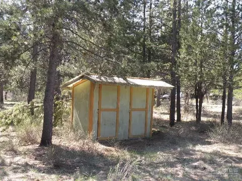 53719 Bridge Dr, La Pine, OR 97739 photo 11