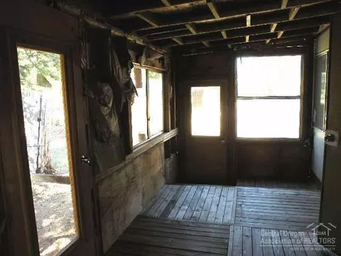53719 Bridge Dr, La Pine, OR 97739 photo 7