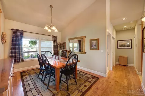 21407 Bradetich Loop, Bend, OR 97701 photo 10