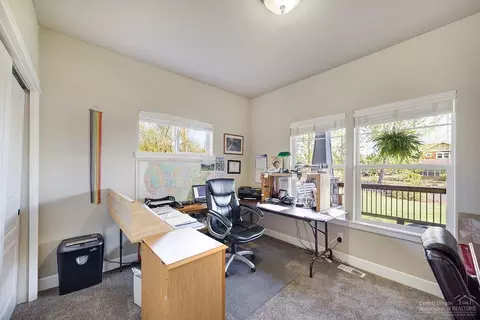 21407 Bradetich Loop, Bend, OR 97701 photo 18