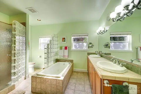 21407 Bradetich Loop, Bend, OR 97701 photo 15