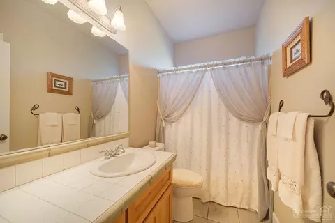 21407 Bradetich Loop, Bend, OR 97701 photo 17