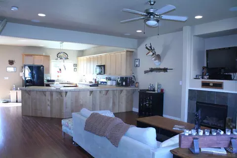 20529 Barrows Ct, Bend, OR 97702 photo 3