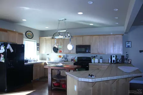 20529 Barrows Ct, Bend, OR 97702 photo 5
