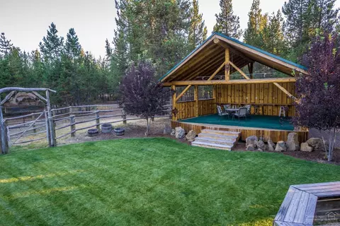 8969 Split Rail Rd, La Pine, OR 97739 photo 25