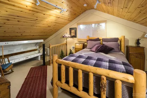 8969 Split Rail Rd, La Pine, OR 97739 photo 24