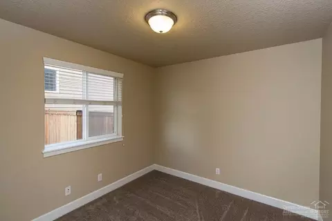 20725 NE Kilbourne Loop, Bend, OR 97701 photo 20