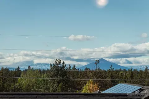 20725 NE Kilbourne Loop, Bend, OR 97701 photo 25