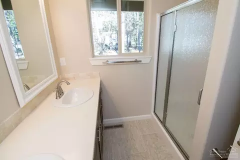 17485 Rail Dr, Bend, OR 97707 photo 12
