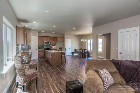 62904 Daniel Rd, Bend, OR 97701 photo 15