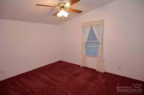53435 Deep Woods Rd, La Pine, OR 97739 photo 20